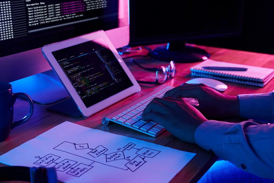How to Select the Right Platforms and Technologies for Effective Web Development
